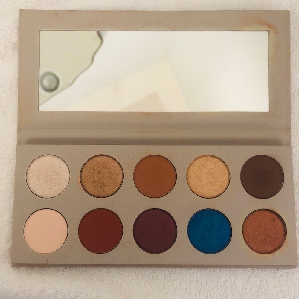 KKW X MARIO PALLET